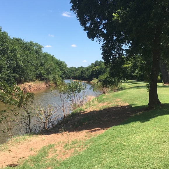 Meet your Posher, The - Picture 2 of 5